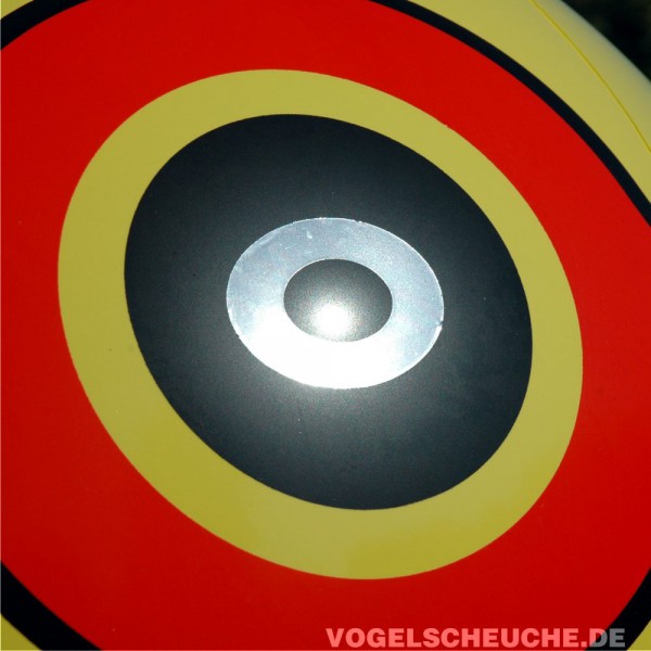 Ballon zur Vogelabwehr: Tipps zur Installation