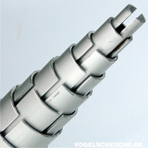 Nahaufnahme der ausziehbaren Aluminium-Teleskoprute mit ihren Steckverbindungen.